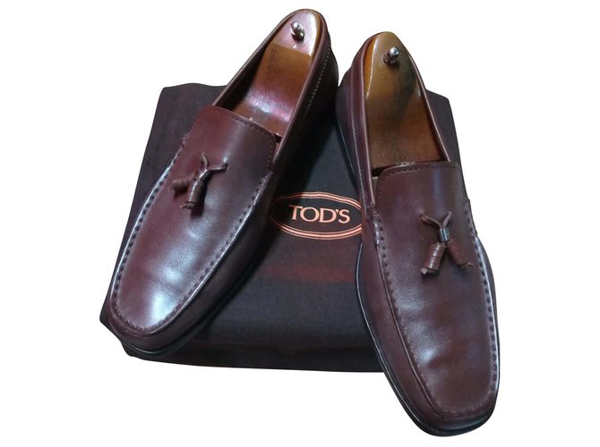 Tod's moccasins with bells Chocolate Leather  ref.117839