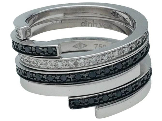 Dinh Van Modelo Deng Van anel "Spiral" em ouro branco, diamantes e diamantes negros.  ref.118343