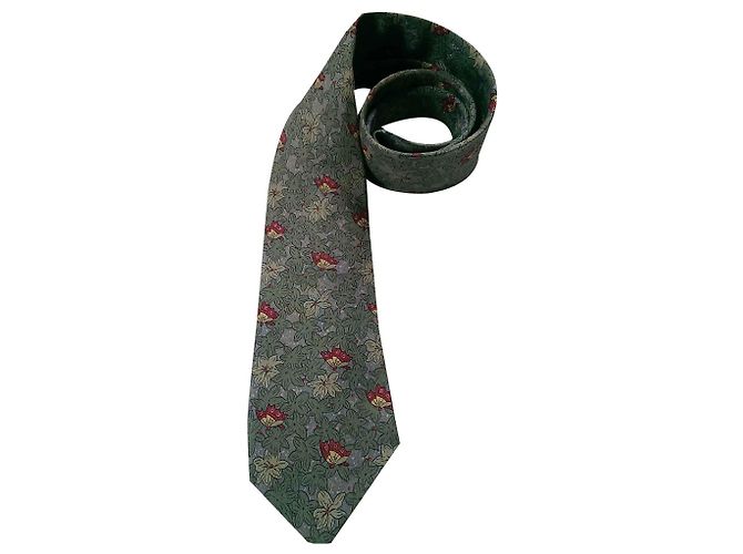 Cravate Hermès en soie slim fleurs vert et gris