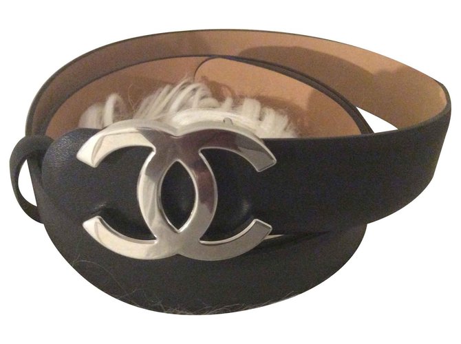 Chanel Cinturones Negro Cuero  ref.119226