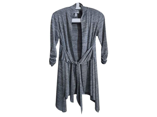 Joseph Maglieria in Lana in Grigio - Second hand Joseph Maglieria in Lana  in Grigio acquista di seconda mano a 99€ (8061293)