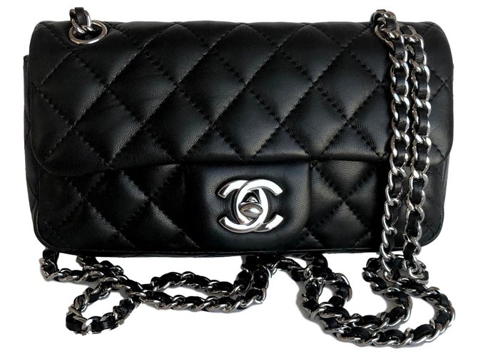 Chanel Mini crossbody / shoulder timeless flap bag Black Leather