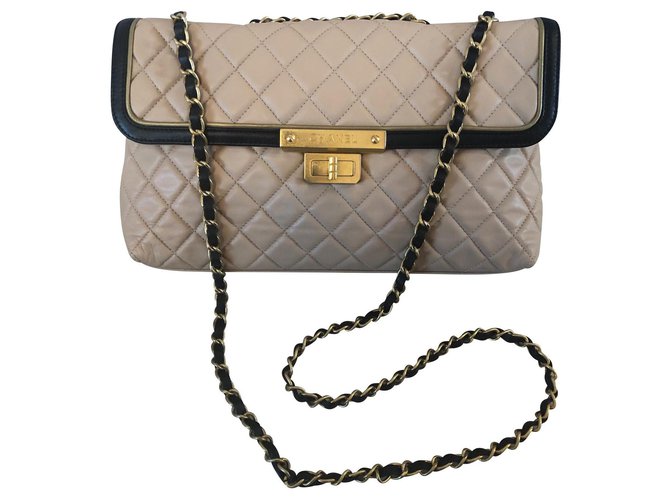 Chanel 2.55 Beige Leather  ref.120846