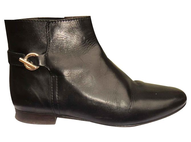 Botines Tila March de piel negros