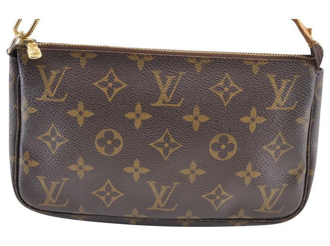 Louis Vuitton Pochette Accessoires Marrom Lona  ref.121251