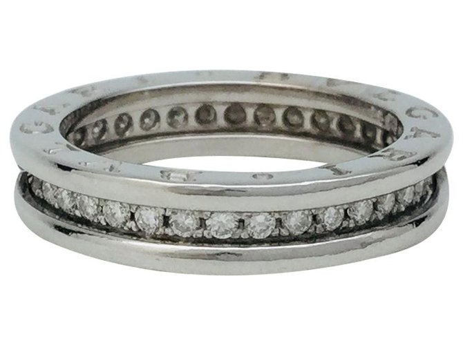 Bulgari ring, "B.Zero1", white gold and diamonds.  ref.121320
