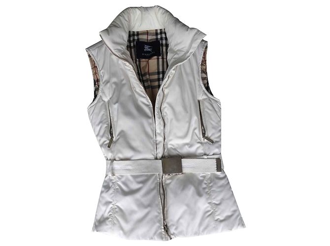 Burberry Belted - Ärmellose Jacke. Aus weiß