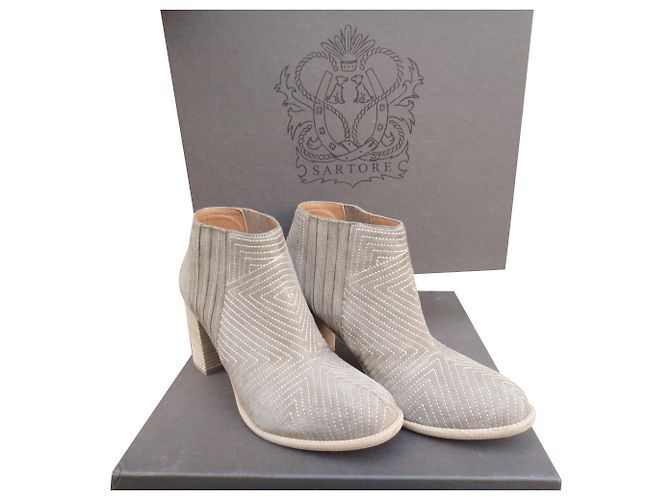 Bottines Sartore beige en daim