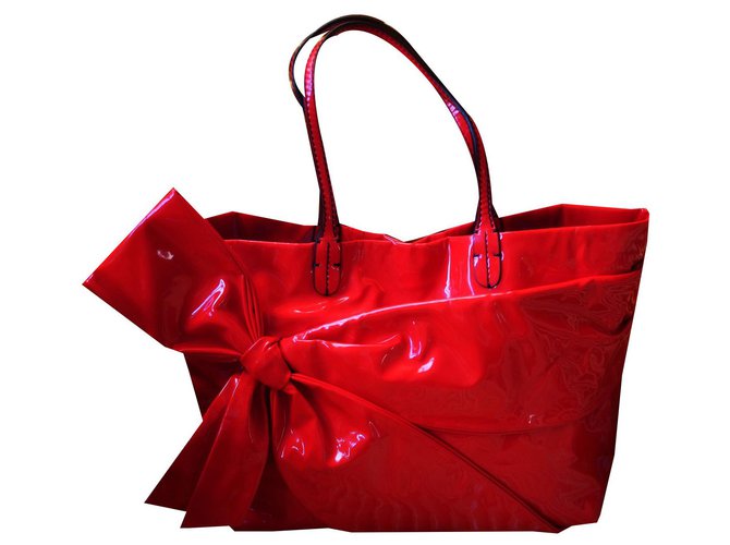 Valentino Red Patent Leather Bow Bolsa de Ombro Vermelho Couro envernizado  ref.122124