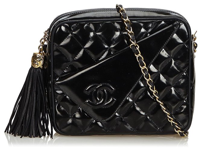 Chanel Black Patent Leather Quilted Chain Camera Bag  ref.122251