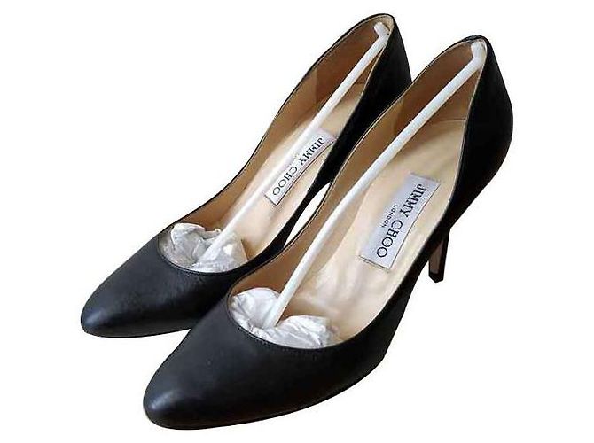 Jimmy Choo Pumps aus Leder Schwarz 36