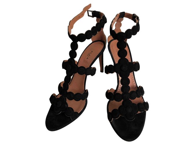 Alaïa Heeled sandals Black Deerskin  ref.122826