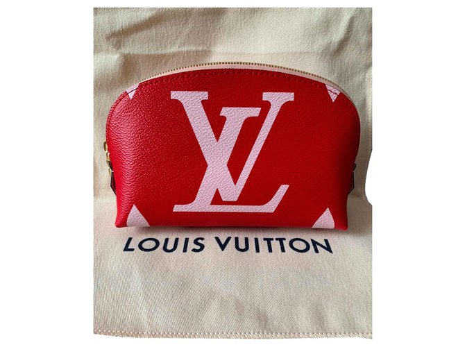 Louis Vuitton Coleção de cápsula cosmética bolsa verão gigante 2019 Rosa Vermelho Lona  ref.123391