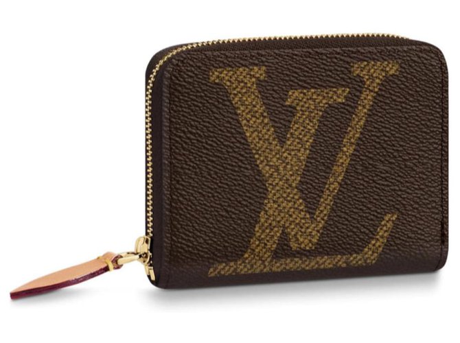 Louis Vuitton Giant Monogram Zippy Wallet