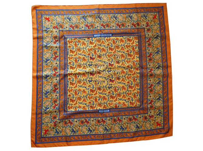 Sublime CARRÉ HERMÈS: "Hunting in India" Orange Silk  ref.123556