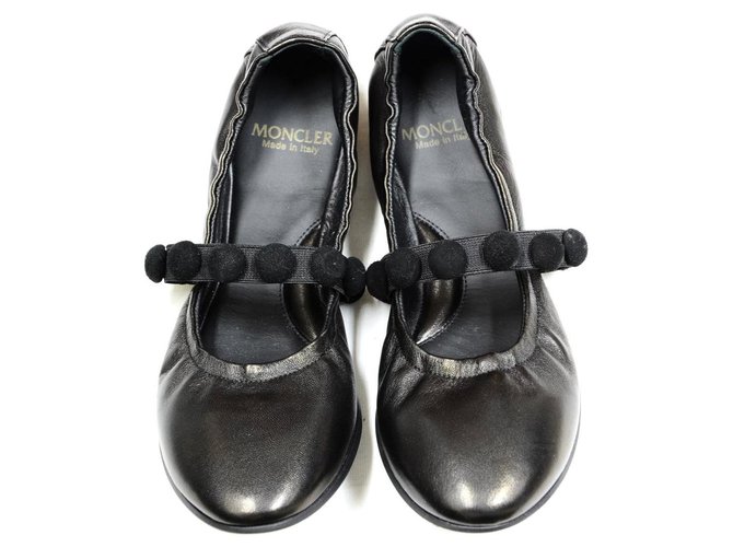 Moncler Sapatos de bailarina novos Preto Couro  ref.123581