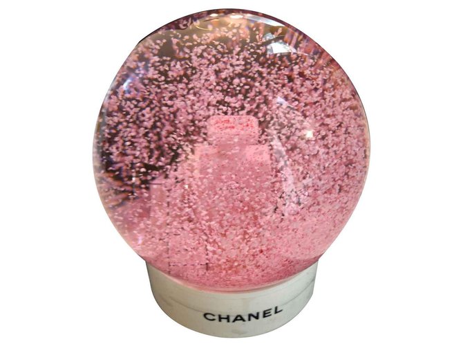 Globo de neve Chanel Rosa Branco Vidro  ref.123718