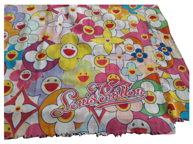 LOUIS VUITTON Takashi Murakami Cosmic Blossom Schal, - Handtaschen und  Accessoires 2021/10/07 - Realized price: EUR 340 - Dorotheum