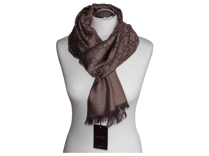Silk scarf, brown 