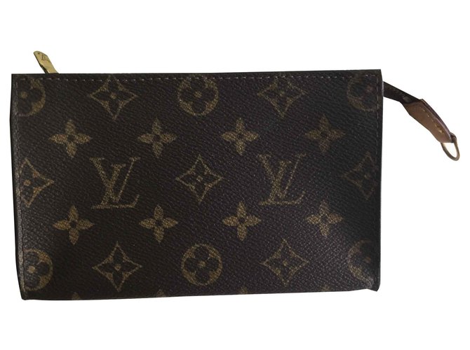 Louis Vuitton Clutch-Taschen Braun Leder  ref.124281