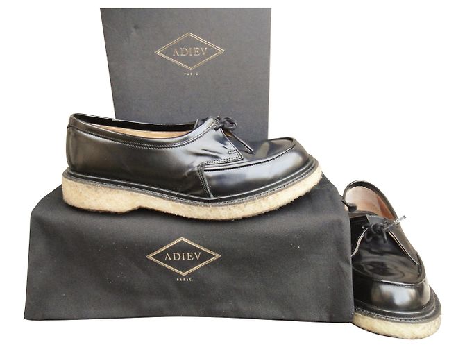 Autre Marque derbies Adieu, type 18 Noir