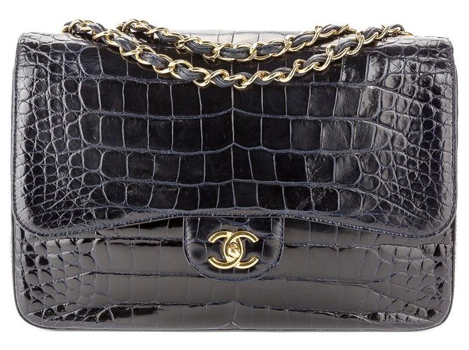 Timeless Chanel Handtaschen Marineblau Exotisches Leder  ref.124457
