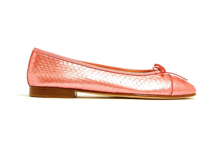 Chanel fr37.5 HIGH SEWING PINK PYTHON