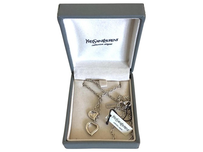 Yves Saint Laurent Pendant necklaces Silvery Silver  ref.124733