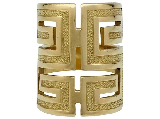 Cartier ring "Meander" in yellow gold.  ref.124764