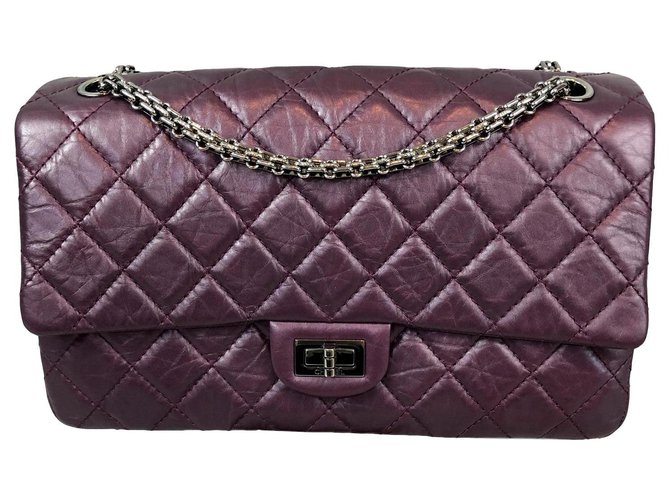 Chanel Reedición 2.55 Púrpura Cuero  ref.124778