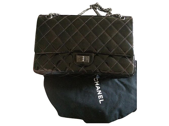 Chanel 2.55 Handtasche in Braun Lackleder