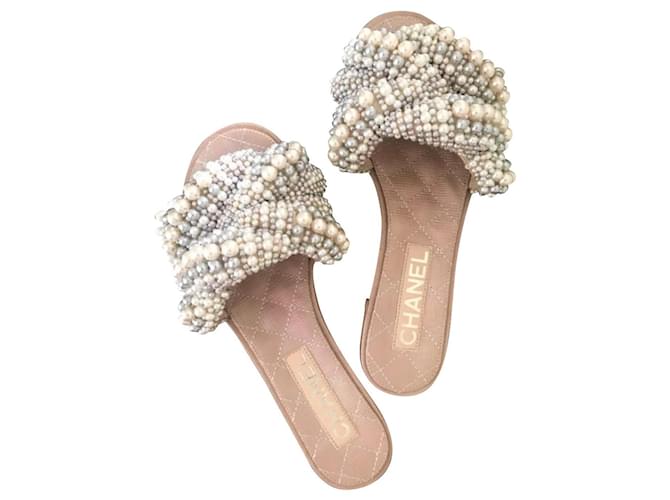 Chanel Pearl Slides sandales pantoufles EU 35.5 Cuir Beige  ref.125260