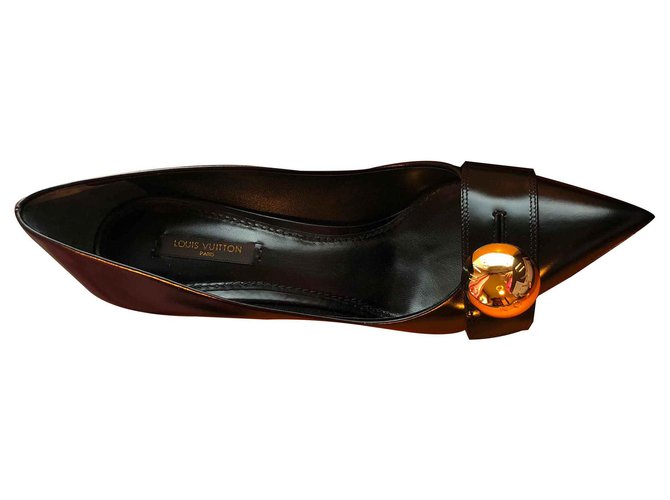 Louis Vuitton Heels Black Leather  ref.125385