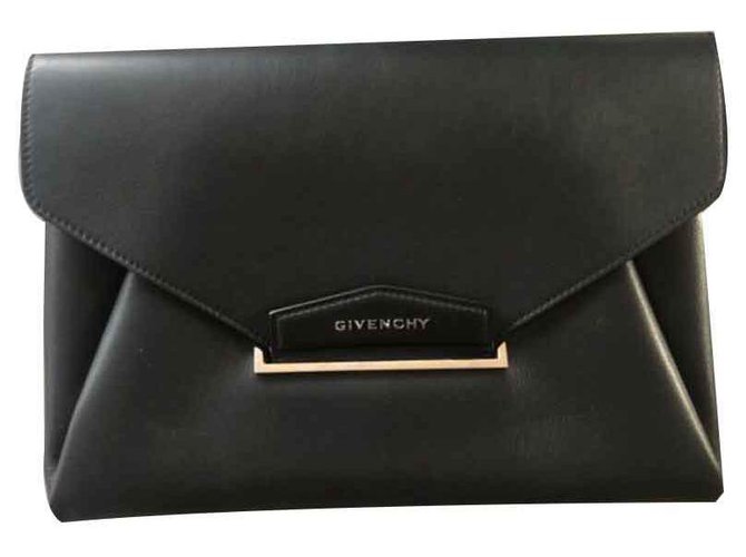 Clutch Antigona Givenchy Black Leather  ref.125399