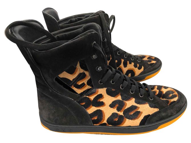 Louis Vuitton zapatillas Estampado de leopardo Becerro  ref.125403