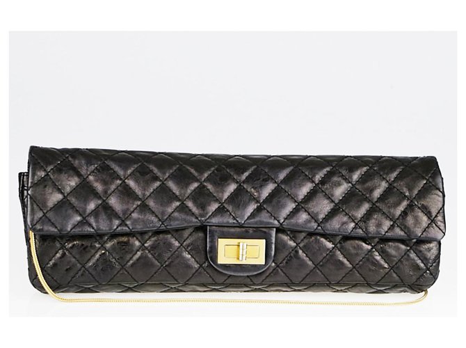 Chanel Handtaschen Schwarz Leder  ref.125621
