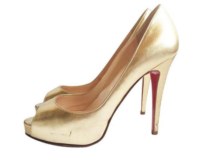 Christian Louboutin Gold Leather Very Prive Peep Toe Heels Dorado Cuero  ref.125646