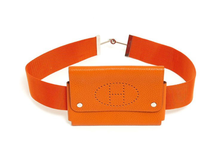 Hermès Embrague en la correa t75 Plata Naranja Cuero Metal Paño  ref.125846