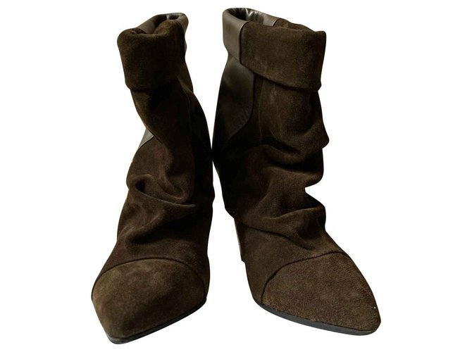 Isabel Marant Ankle Boots Khaki Leather  ref.126076