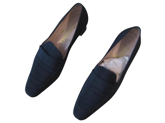 Chanel moccasins Dark blue