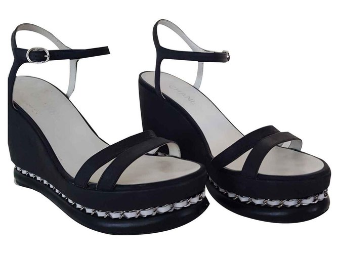 Chanel Wedge sandals CoCo chain White Navy blue Leather  ref.126772