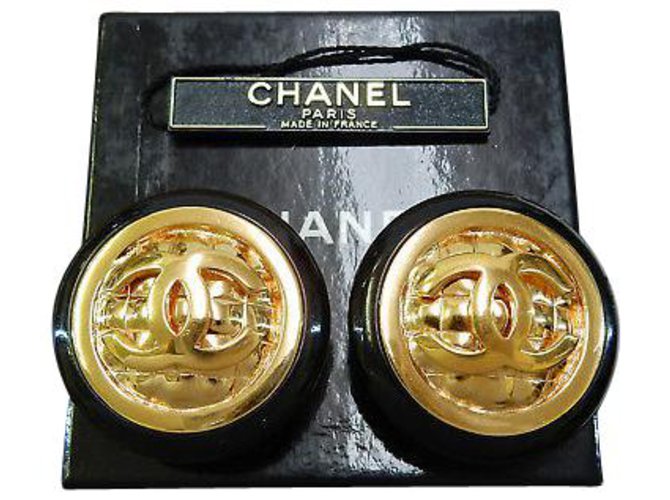 Chanel Clip-on Vintage CC Plastique Doré  ref.126776
