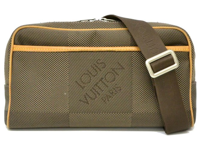 Louis Vuitton Crossbody Bag Prata Lona  ref.126820
