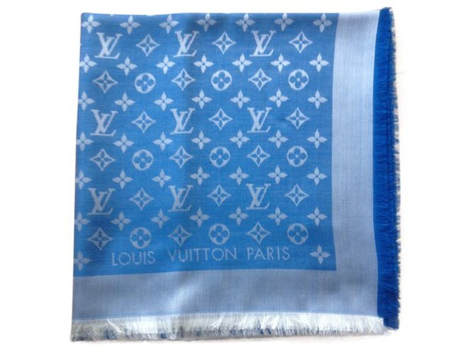 Louis Vuitton Fresca e colorida luz azul Vuitton quadrado Azul claro Pano  ref.126832