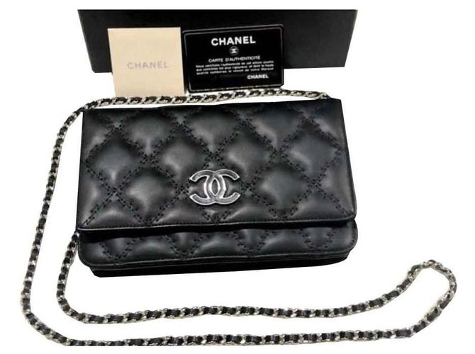 Monedero Chanel Negro En Cadena Cuero  ref.126852