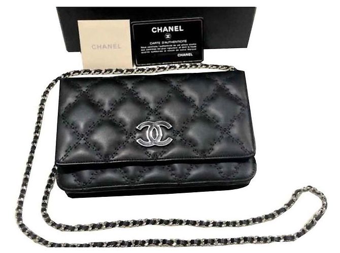 Monedero Chanel Negro En Cadena