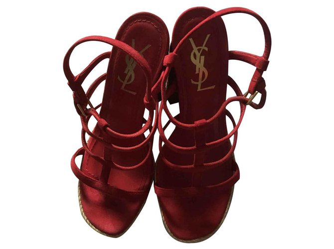 Sandals Yves Saint Laurent Red Leather  ref.127117