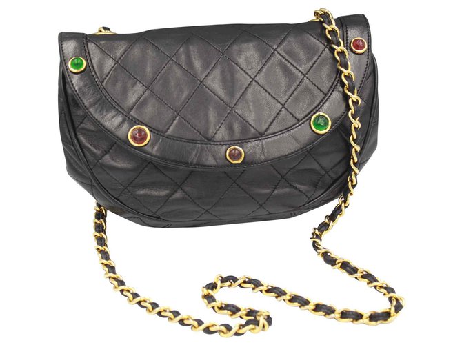Chanel Handbags Black Leather  ref.127256