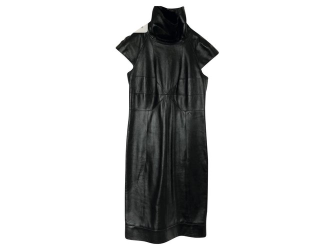 Chanel Vestidos Preto Pele de cordeiro  ref.127408