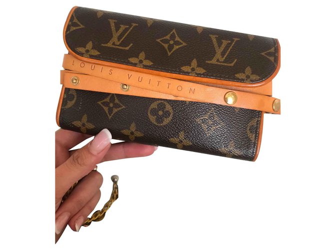 Louis Vuitton Purses, wallets, cases Leather  ref.127764